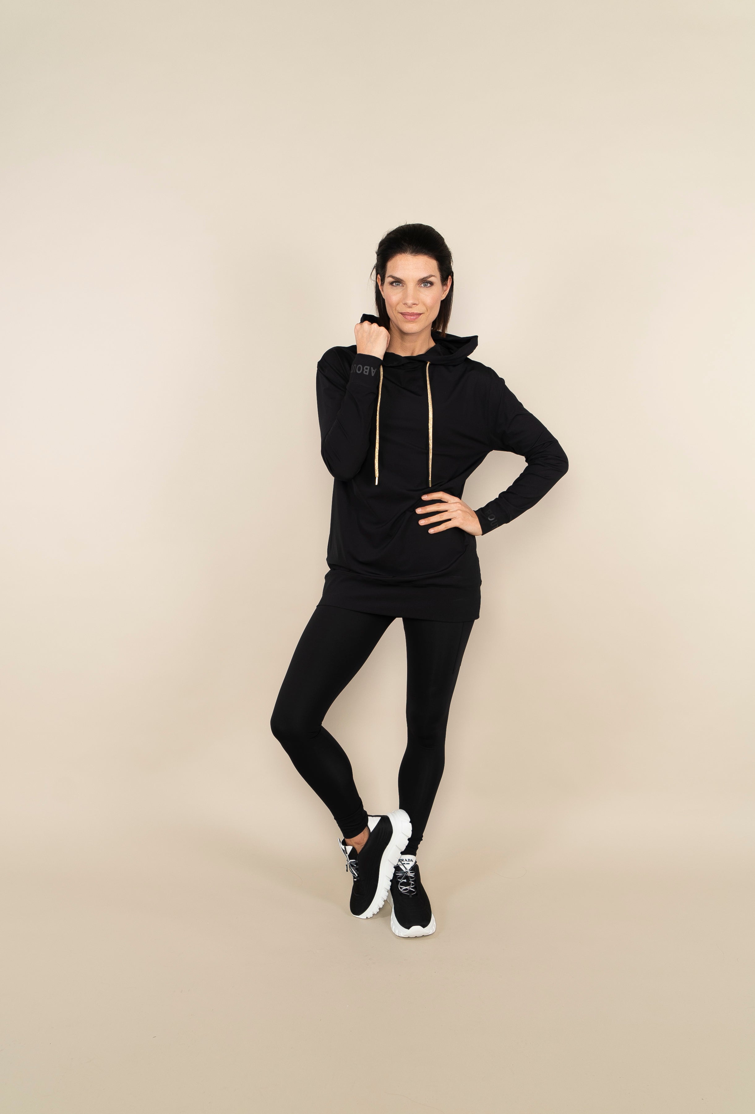SPORT LEGGING - black with gold