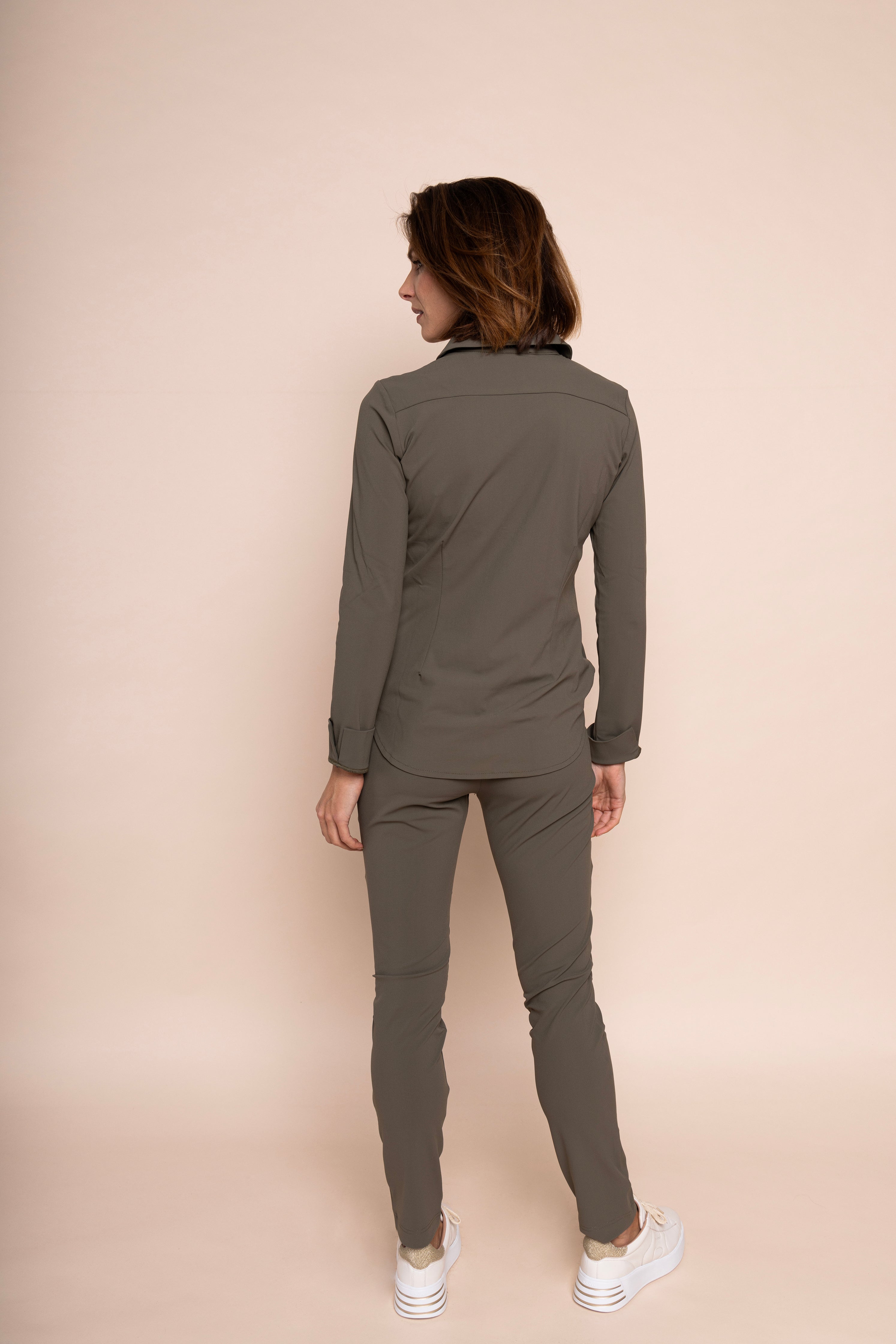 LEONA TRAVEL TROUSER - green