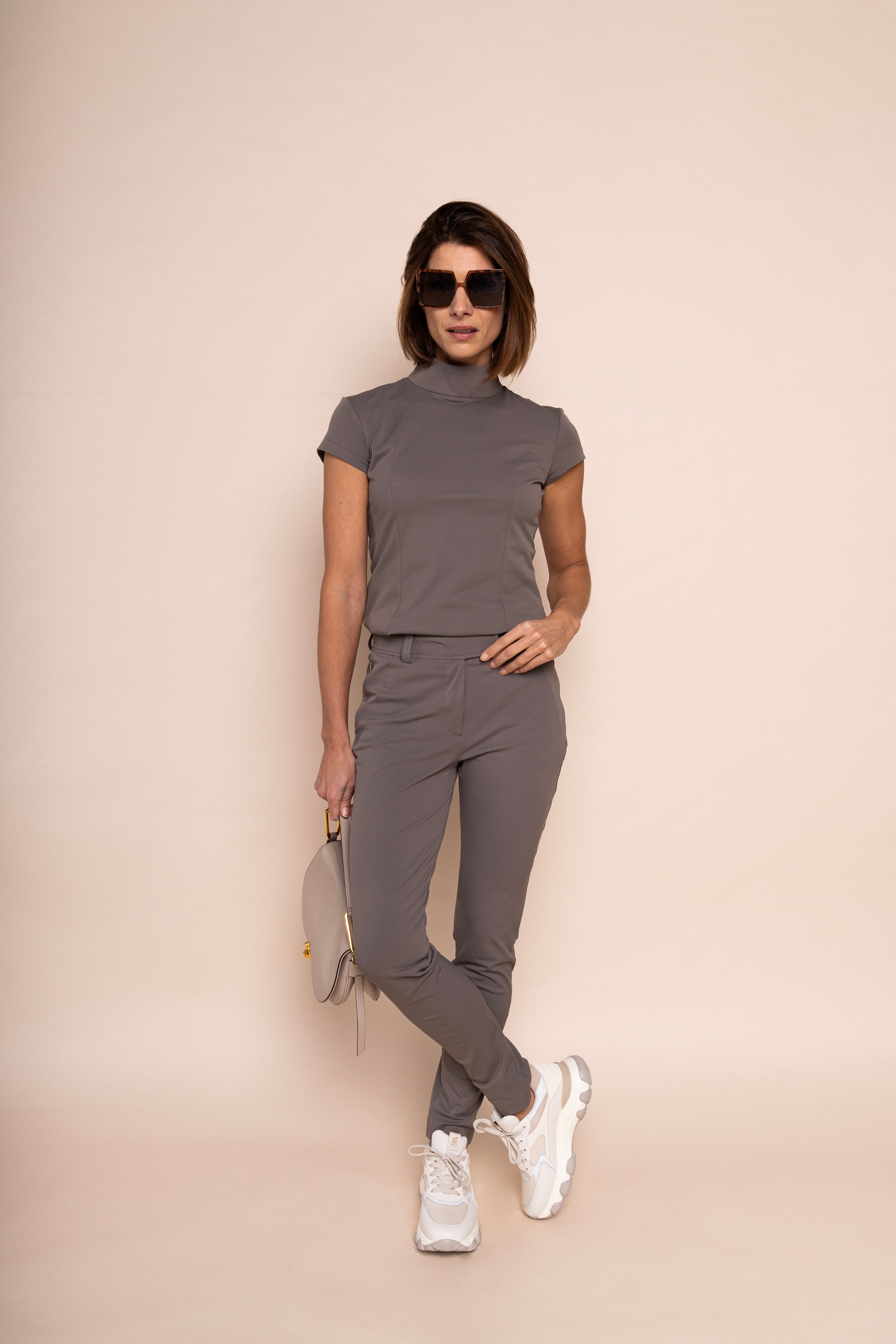 LEONA TRAVEL TROUSER - taupe